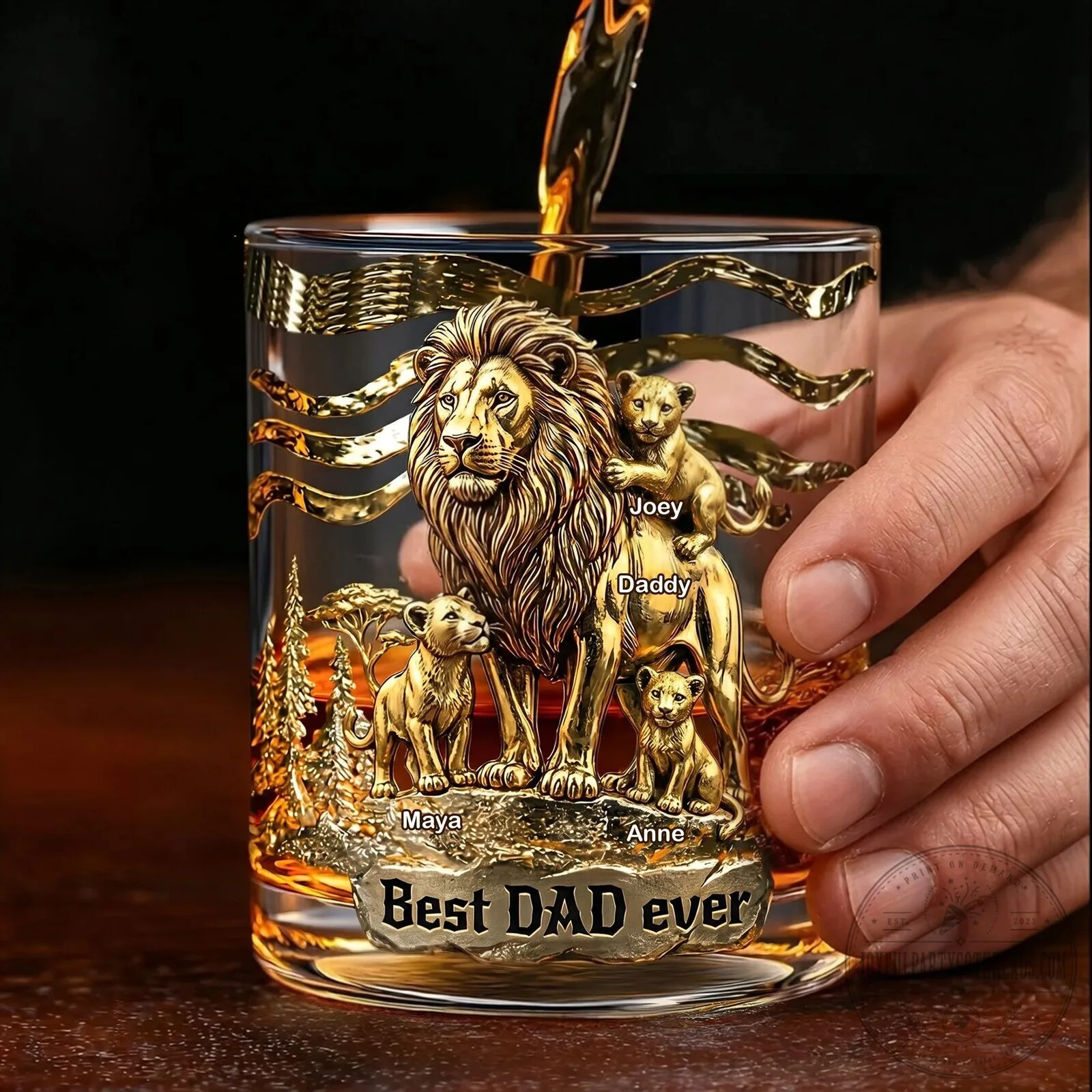 Best Dad Ever Lion and Cubs Personalized Whiskey Glass for Father's Day 7 best dad ever lion and cubs personalized whiskey glass for father s day gallery 2
